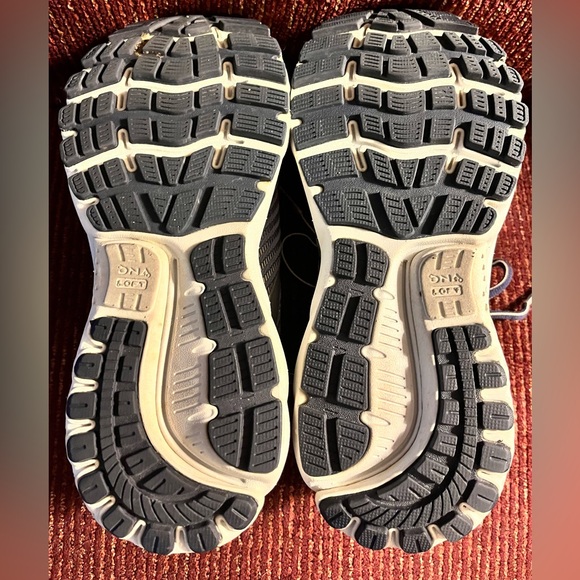 Brooks Ghost 12 - Picture 4 of 6